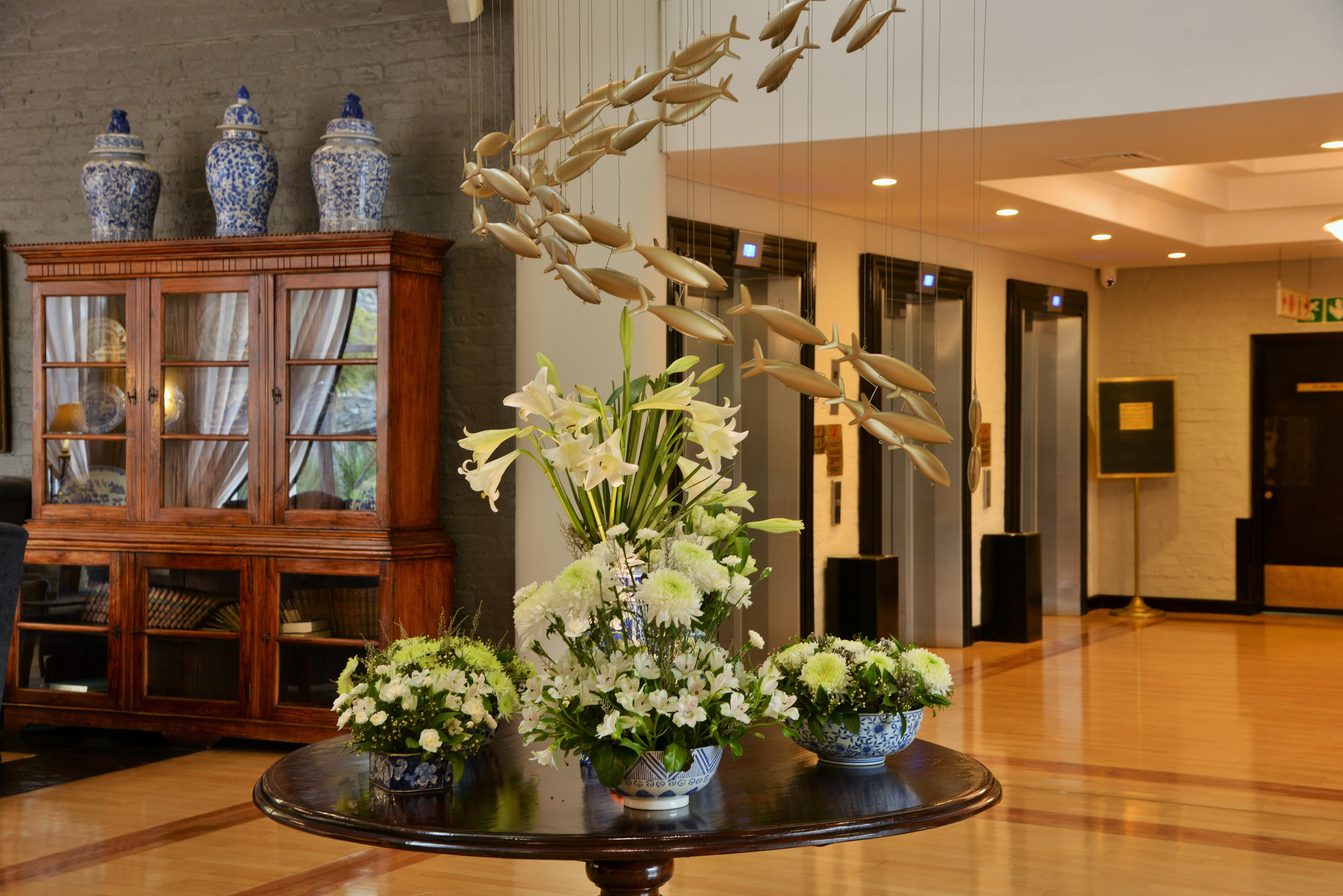 The Commodore Hotel Cape Town Exterior photo